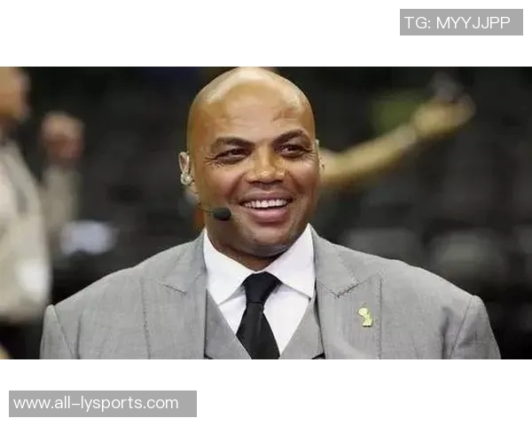 詹姆斯保罗洛瑞三人共同迎来职业生涯第20个赛季创联盟历史新纪录